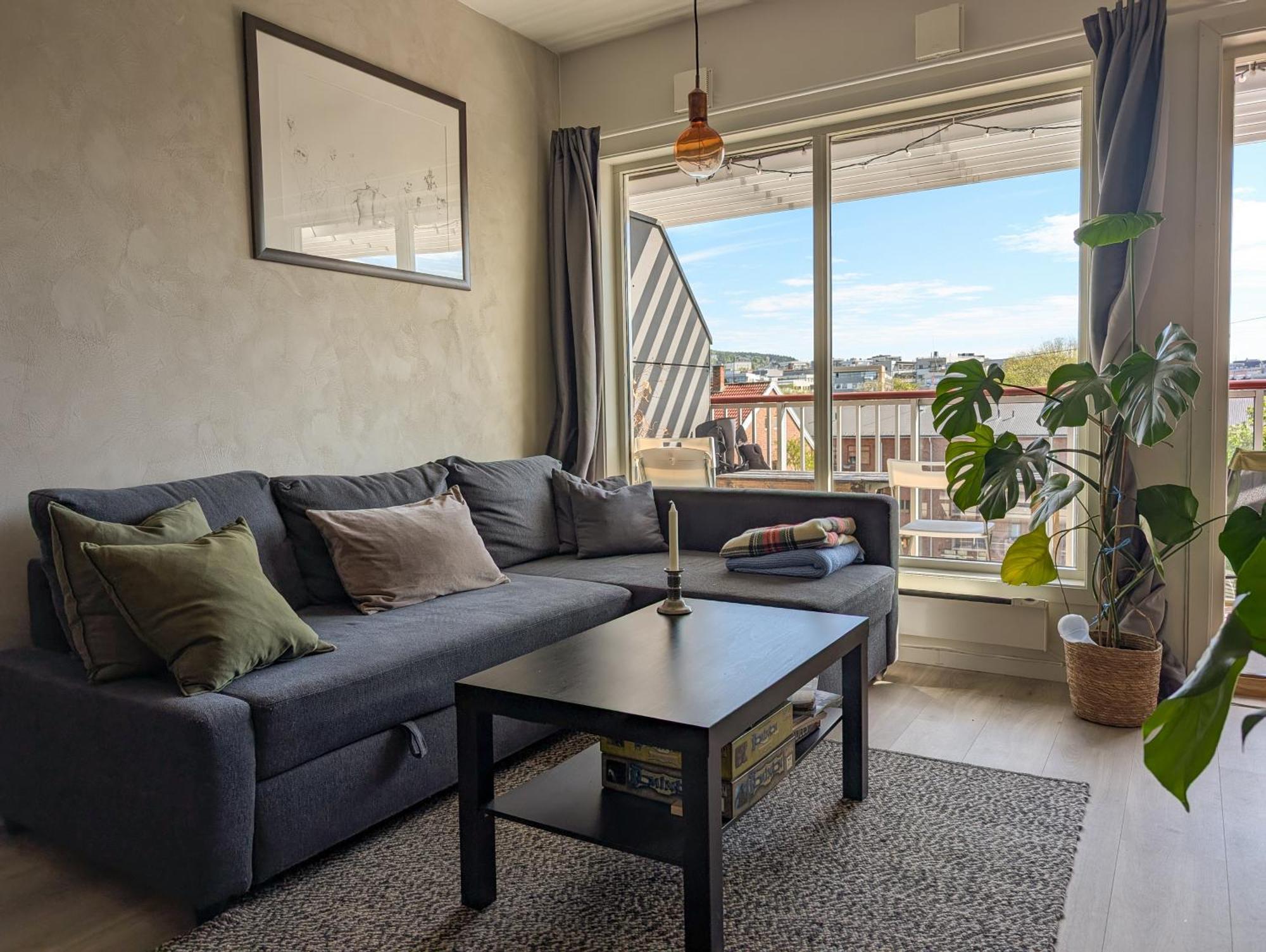 Spacious And Cozy Study With Balcony Apartamento
